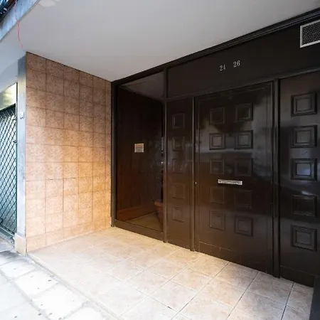 Apartment Wonderful 2 Bedroom 2 Bath Sleeps 8